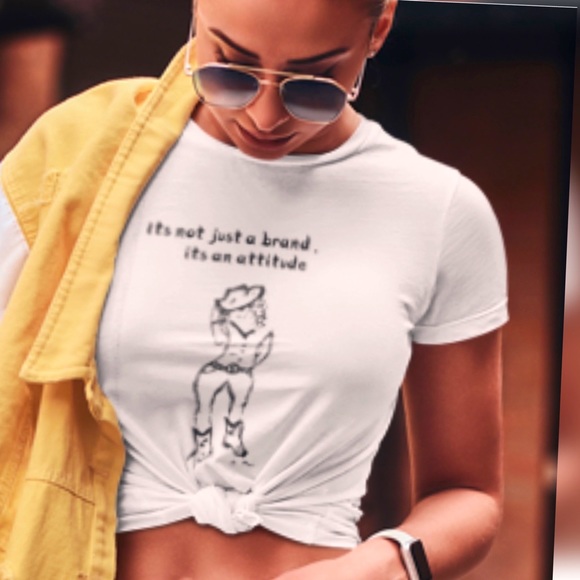 T shirts , tank tops - Picture 2 of 3